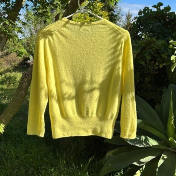 Pure Collection (8) Canary Yellow Cashmere Gray Abalone Button Cardigan Sweater - Picture 3 of 8